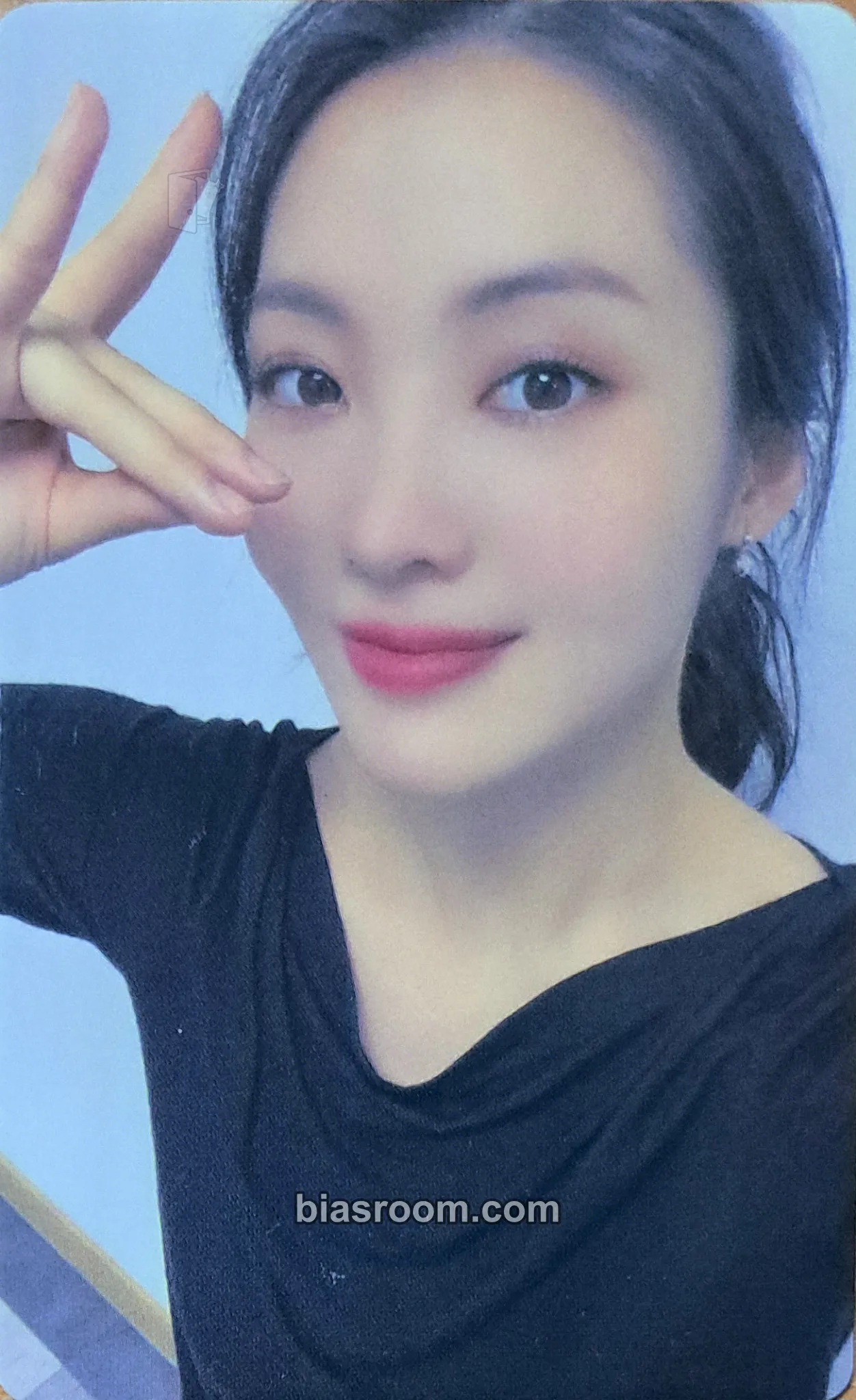 Lucy I AM ME Photocard - Weki Meki - Weki Meki K-pop photocard