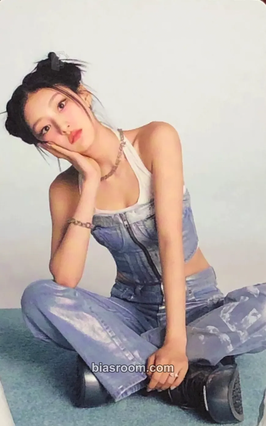 Haneul KISS OF LIFE X Maybeline Photocard - KISS OF LIFE - KISS OF LIFE K-pop photocard