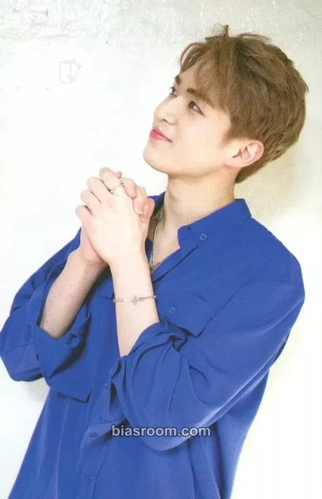 UP10TION - Gyujin - Invitation Album album photocard