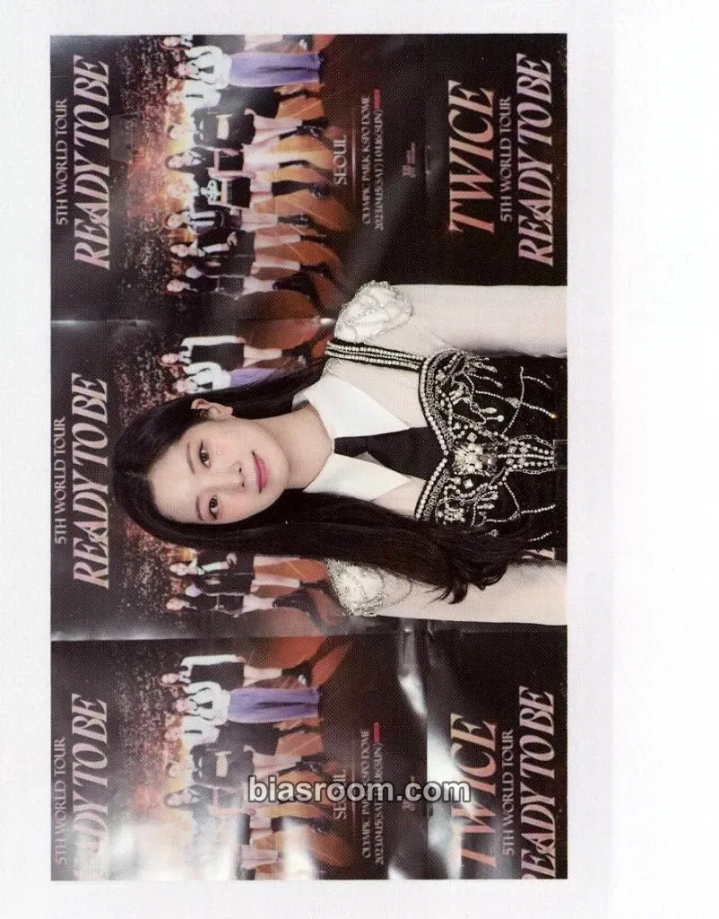 Dahyun 5th World Tour Ready To Be in Seoul DVD Photocard - TWICE - TWICE K-pop photocard