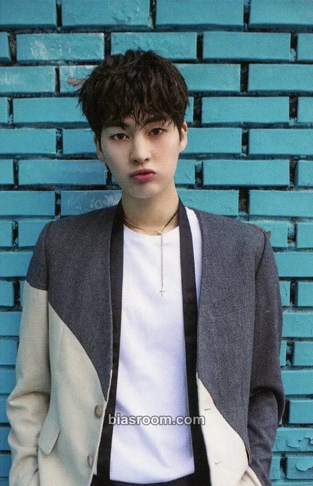 UP10TION - Kogyeol - Invitation Album album photocard puzzle card key card