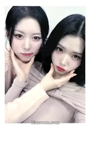 Performante Photocard - tripleS - tripleS K-pop photocard