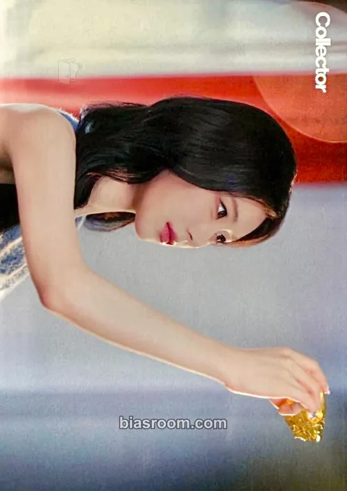 Chaeryeong Collector Photocard - ITZY - ITZY K-pop photocard