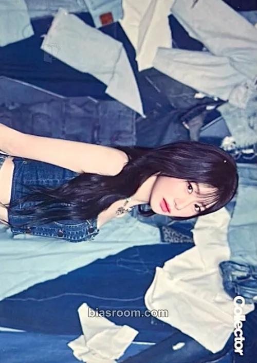Chaeryeong Collector Photocard - ITZY - ITZY K-pop photocard