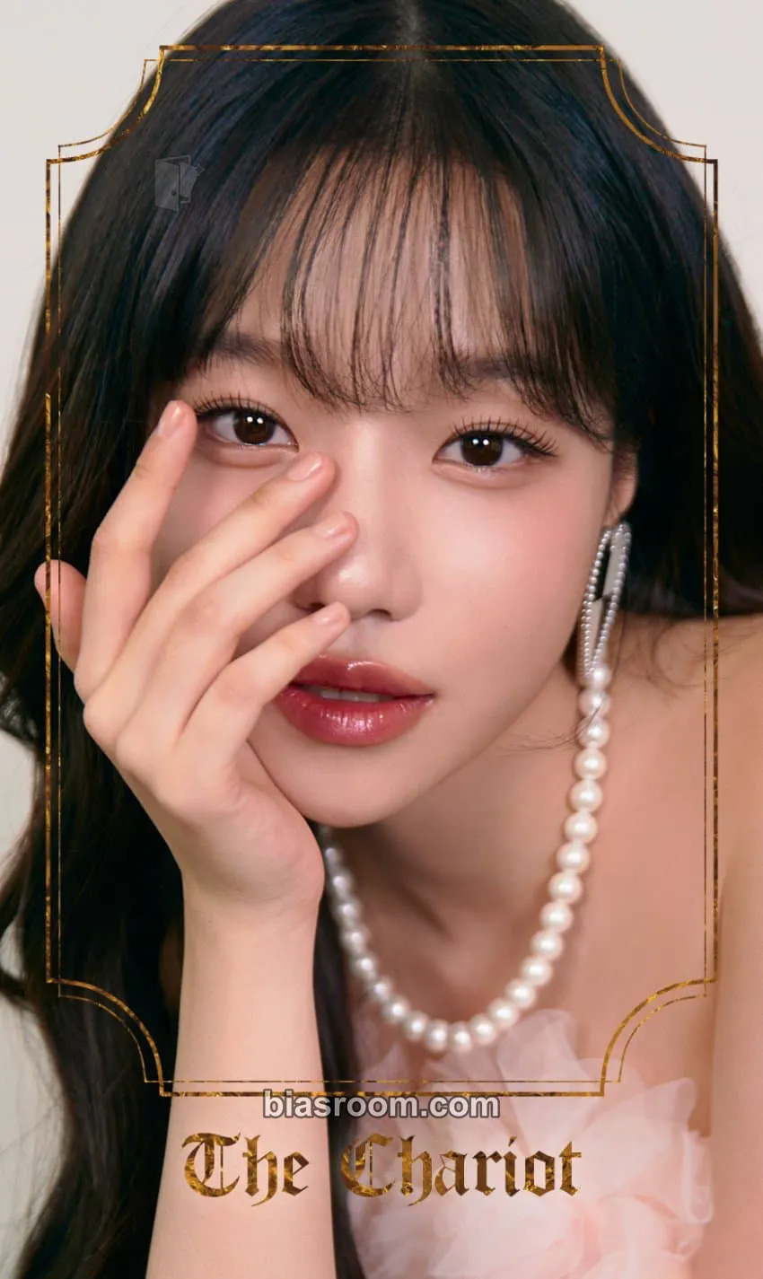 Jo Yuri Jo Yuri x hellobot The 2nd Mini Album: LOVE ALL Photocard - Jo Yuri K-pop photocard