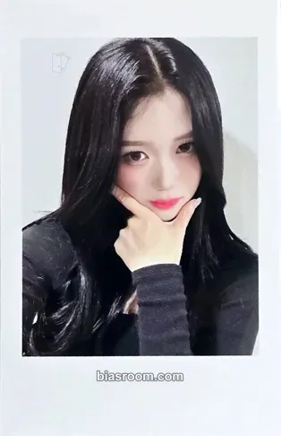 Yubin Performante Photocard - tripleS - tripleS K-pop photocard