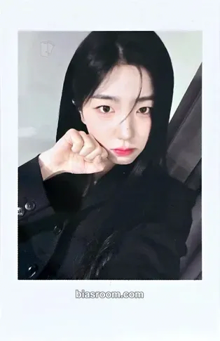 Sohyun Performante Photocard - tripleS - tripleS K-pop photocard