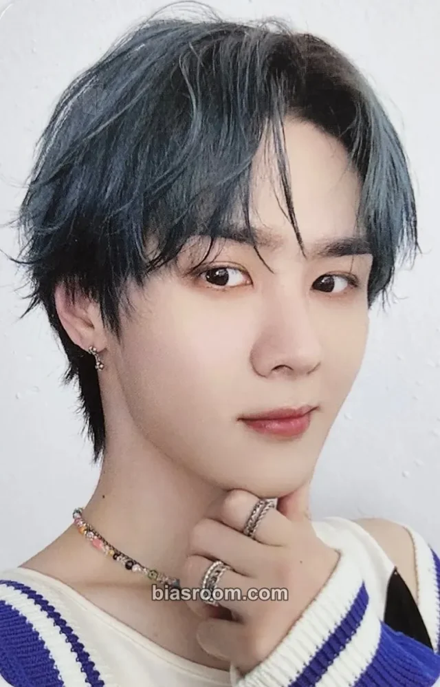 NCT - Kun - 2025 SMTOWN: The Culture The Future Album album photocard future version