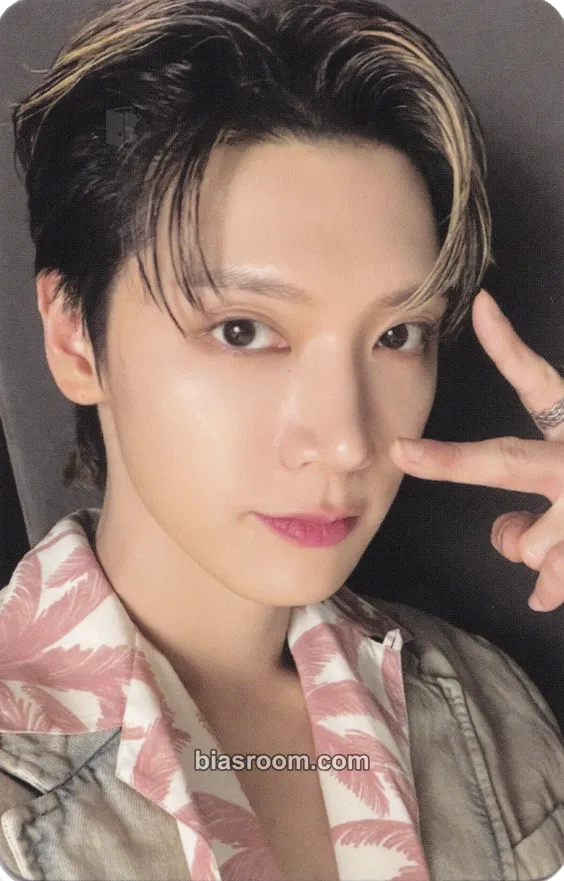 Ten 2025 SMTOWN: The Culture The Future Photocard - NCT - NCT K-pop photocard