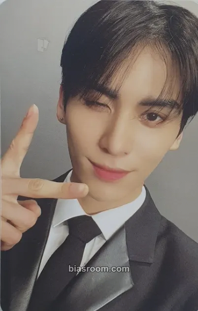 Yoo Taeyang THE PIECE OF9 Photocard - SF9 - SF9 K-pop photocard