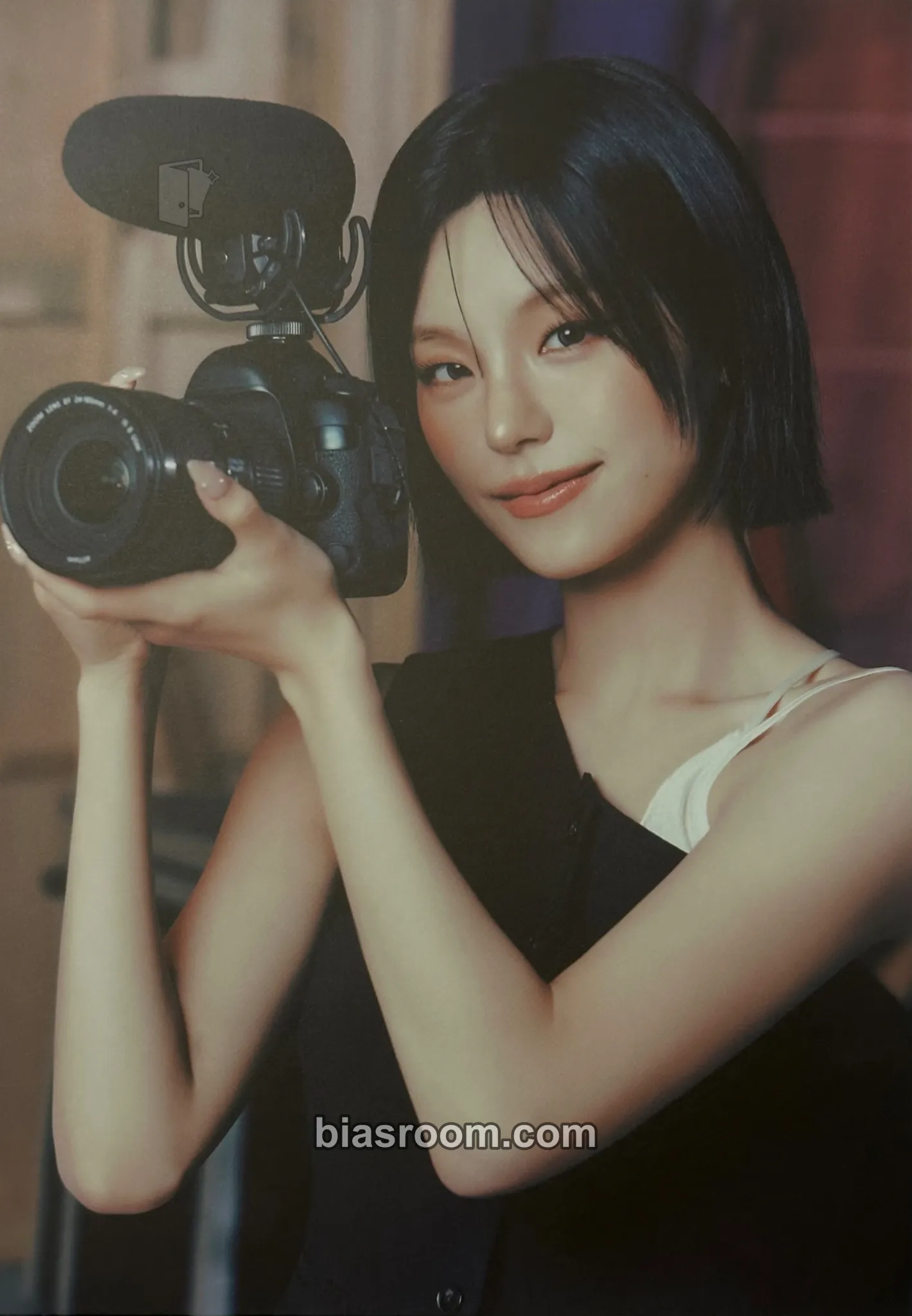 Yeji The 4th Fan Meeting ITZY, MIDZY, Let's Fly! "On Air" Photocard - ITZY - ITZY K-pop photocard