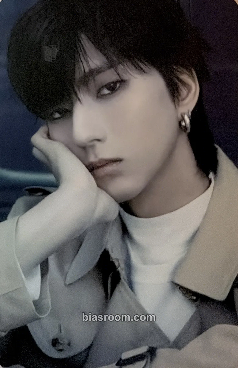 O.de Live and Fall Photocard - Xdinary Heroes - Xdinary Heroes K-pop photocard