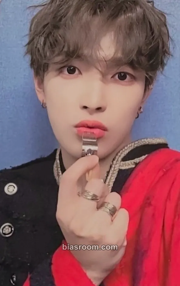 Hongjoong THE WORLD EP.FIN : WILL Photocard - ATEEZ - ATEEZ K-pop photocard