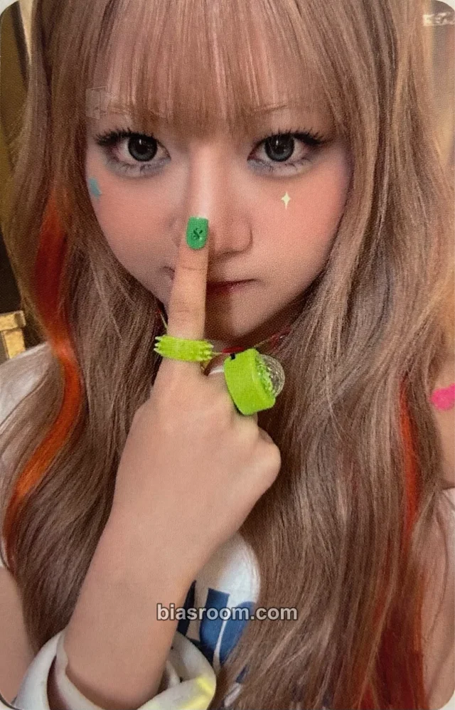 UNCHILD - Haeun - 2026 DEBUT POP UP Event pop-up store purchase benefit