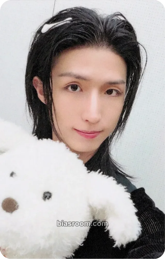 Xdinary Heroes - Jun Han - DEAD AND Album hellolive pob (pre-order benefit)