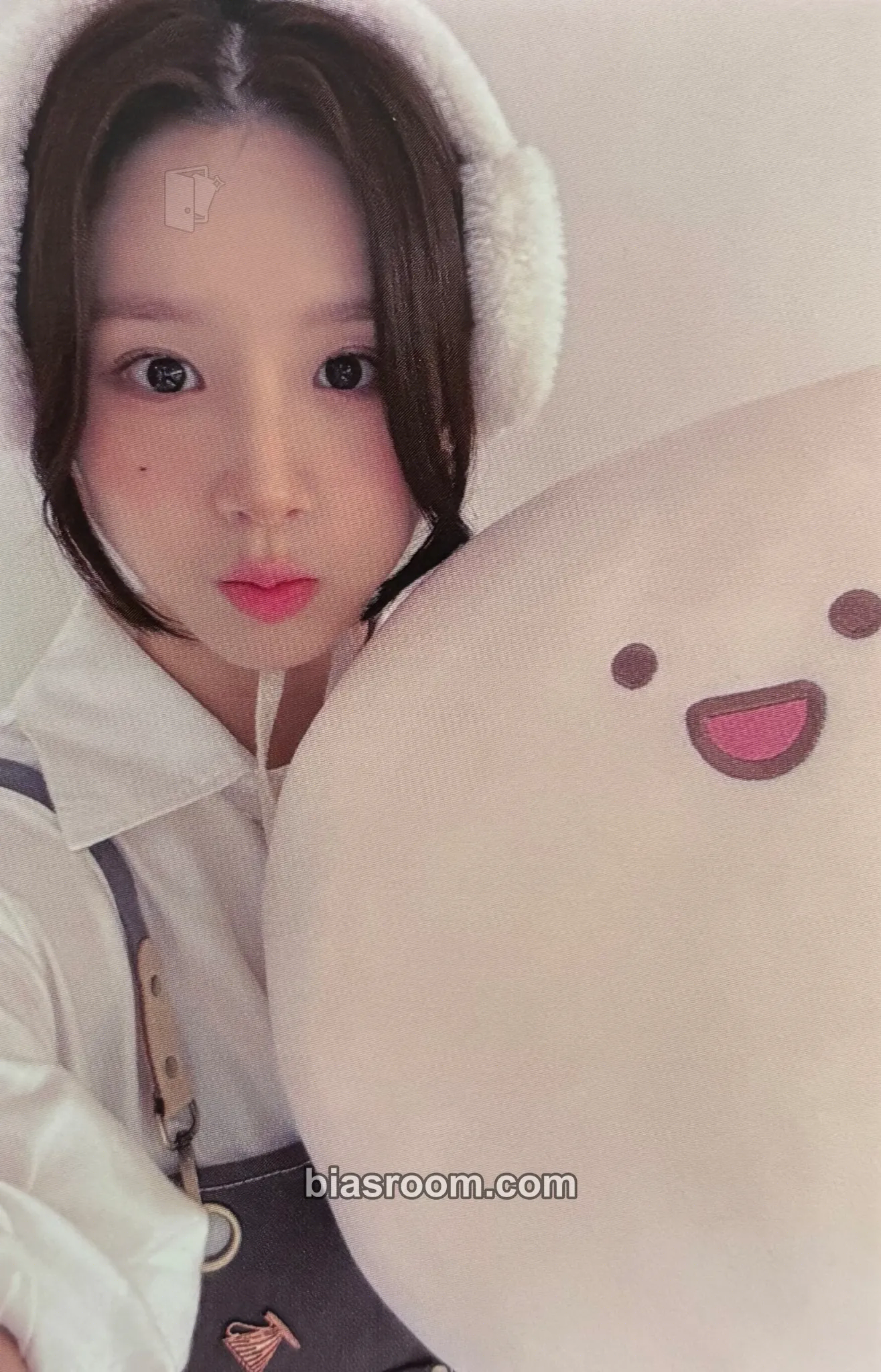 HeeJin K Photocard - ARTMS - ARTMS K-pop photocard