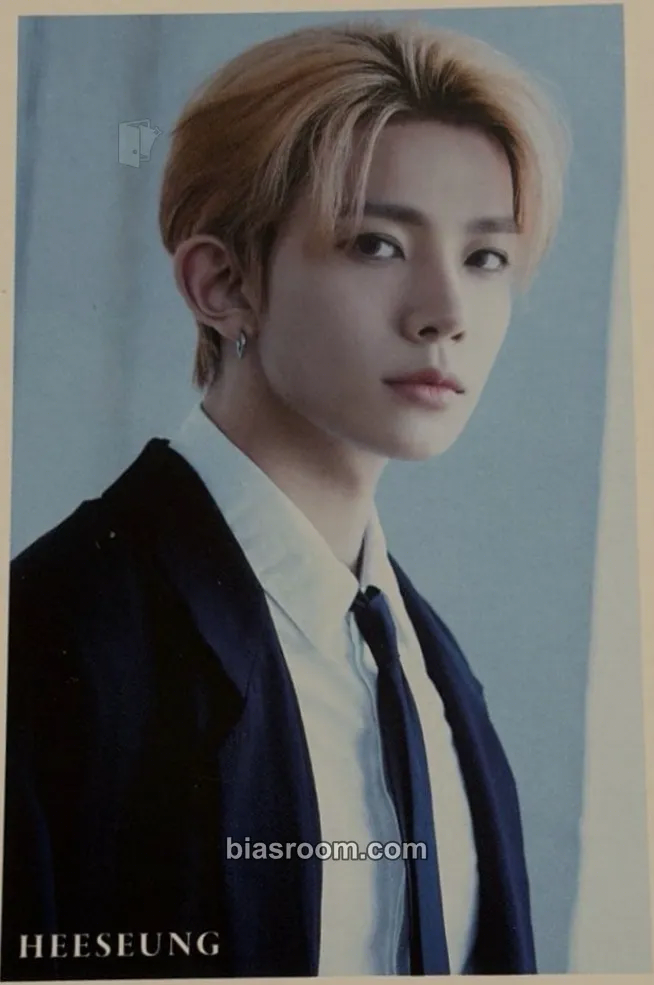 Heeseung Anan Magazine Photocard - ENHYPEN - ENHYPEN K-pop photocard
