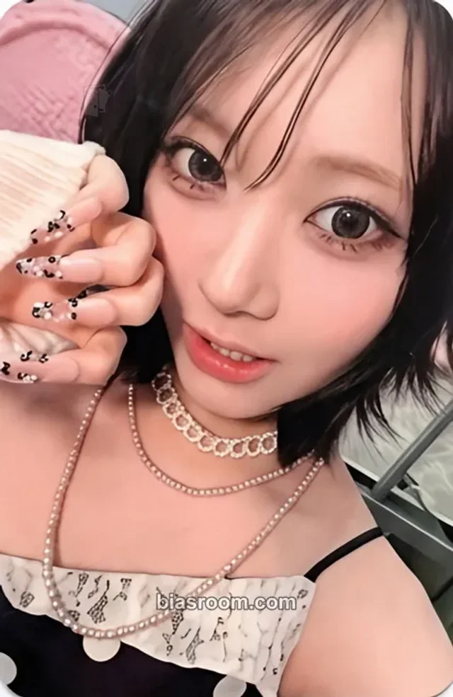 ODD YOUTH - Maika - Babyface Album album photocard platform version