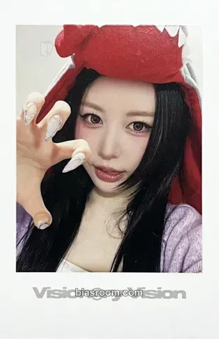 Hyerin Performante Photocard - tripleS - tripleS K-pop photocard
