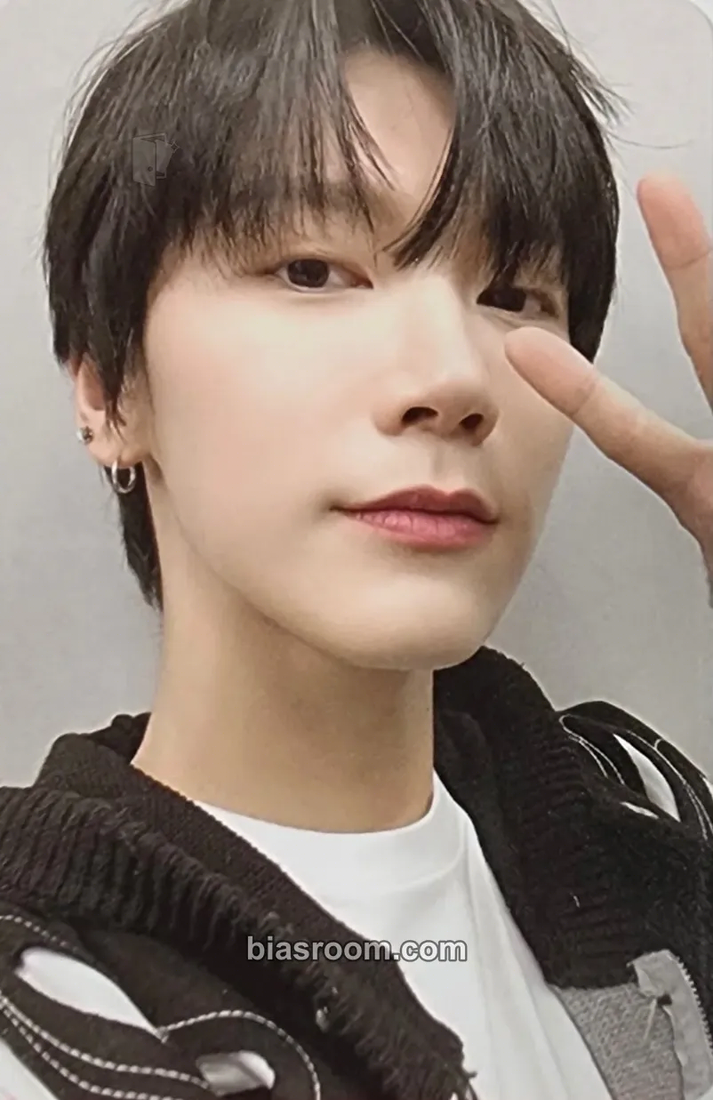 Ten 2023 NCT CCOMAZ GROCERY STORE POP-UP Photocard - NCT - NCT K-pop photocard