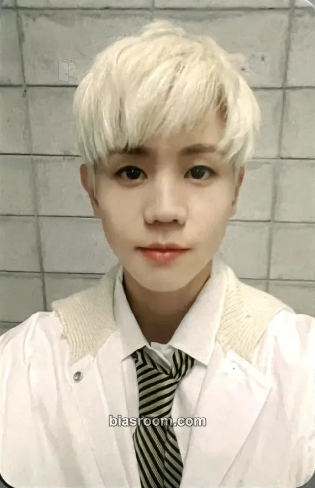 HIGHLIGHT - Yang Yo-seop - CELEBRATE Album album photocard B version