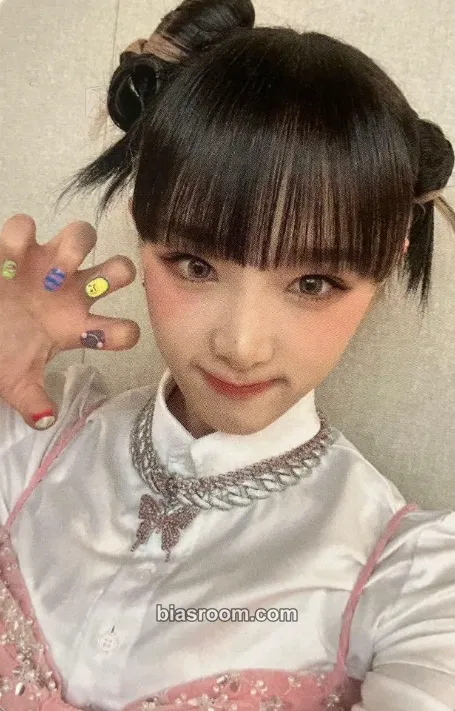 Yena SMiLEY Photocard - Yena K-pop photocard