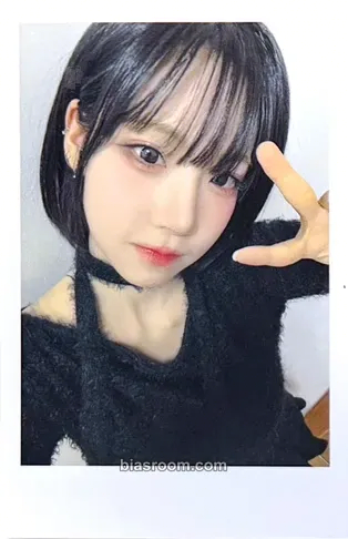 Nakyoung Performante Photocard - tripleS - tripleS K-pop photocard
