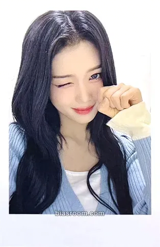 Yubin Performante Photocard - tripleS - tripleS K-pop photocard