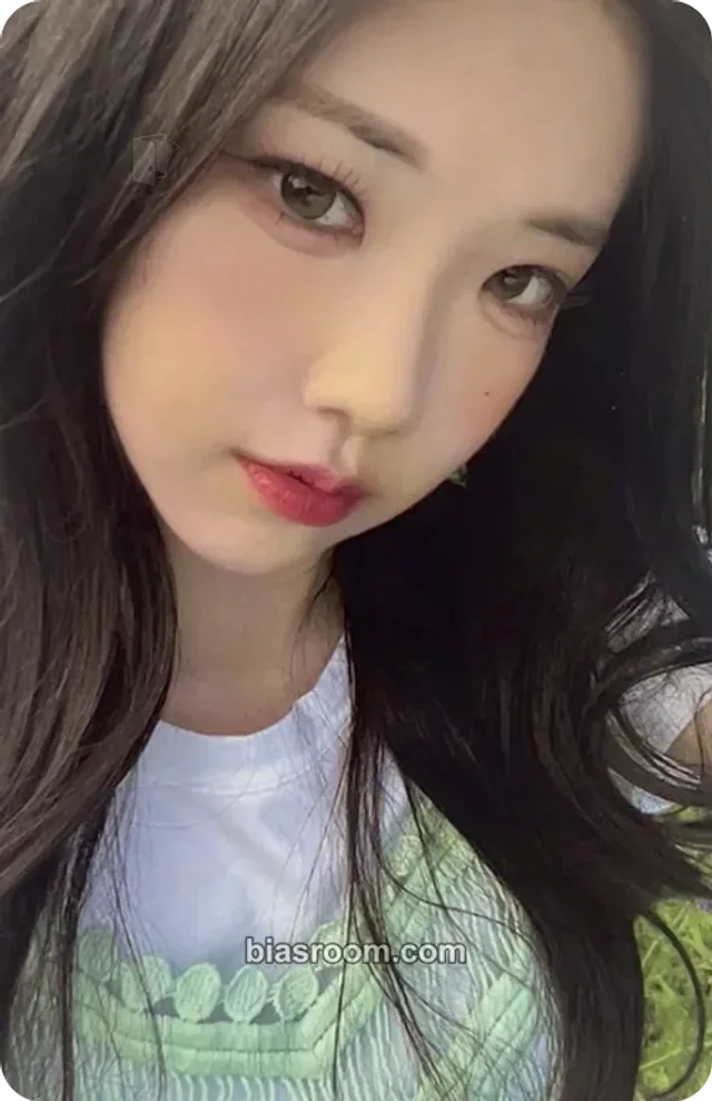 CLASS:y - Chaewon - THE 1ST PHOTOBOOK [7 OF YOUTHS] Other photocard set