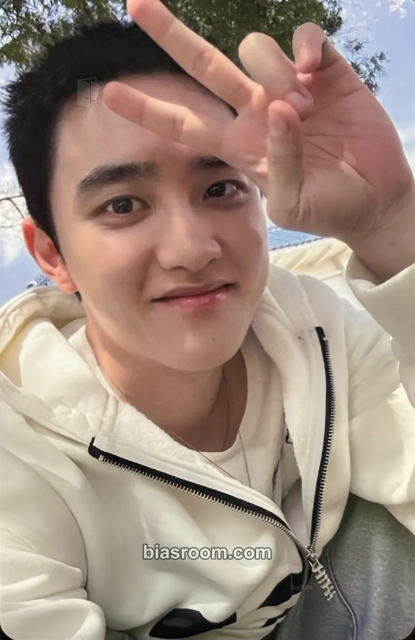 D.O. ZZirang-e & Charles: Picnic Day POP-UP STORE Photocard - EXO - EXO K-pop photocard
