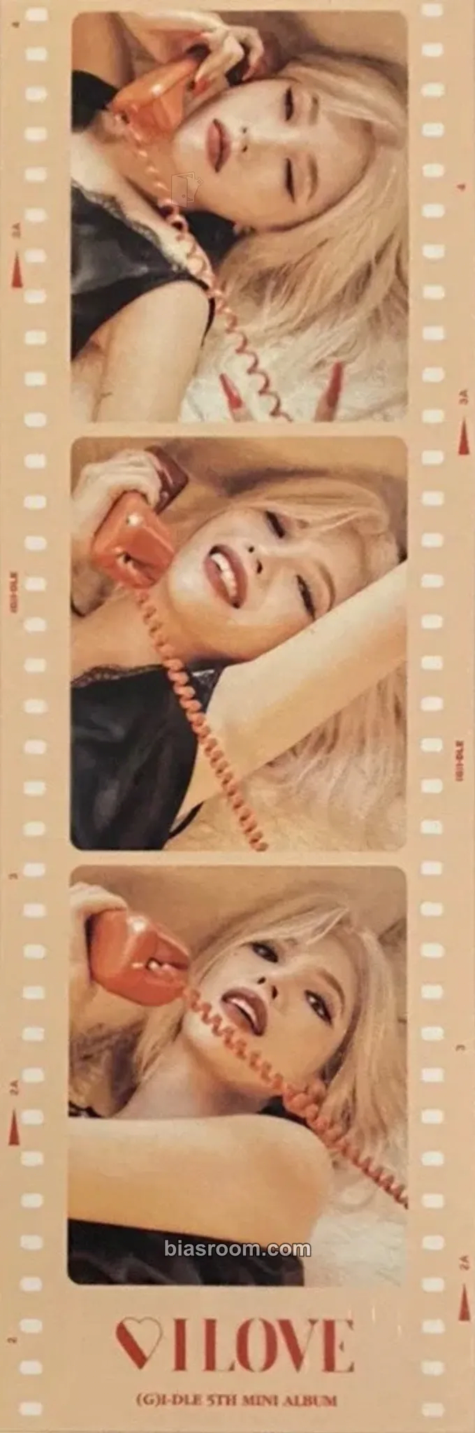 Soyeon I Love Photocard - i-dle - i-dle K-pop photocard