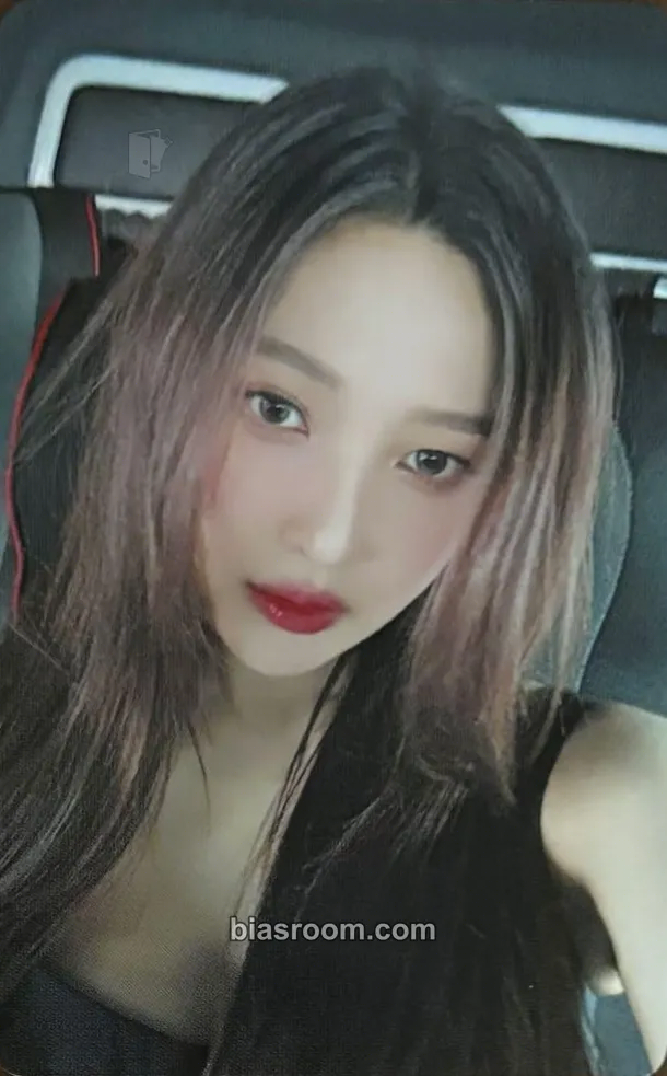 Joy SMTown Live 2025 Photocard - Red Velvet - Red Velvet K-pop photocard