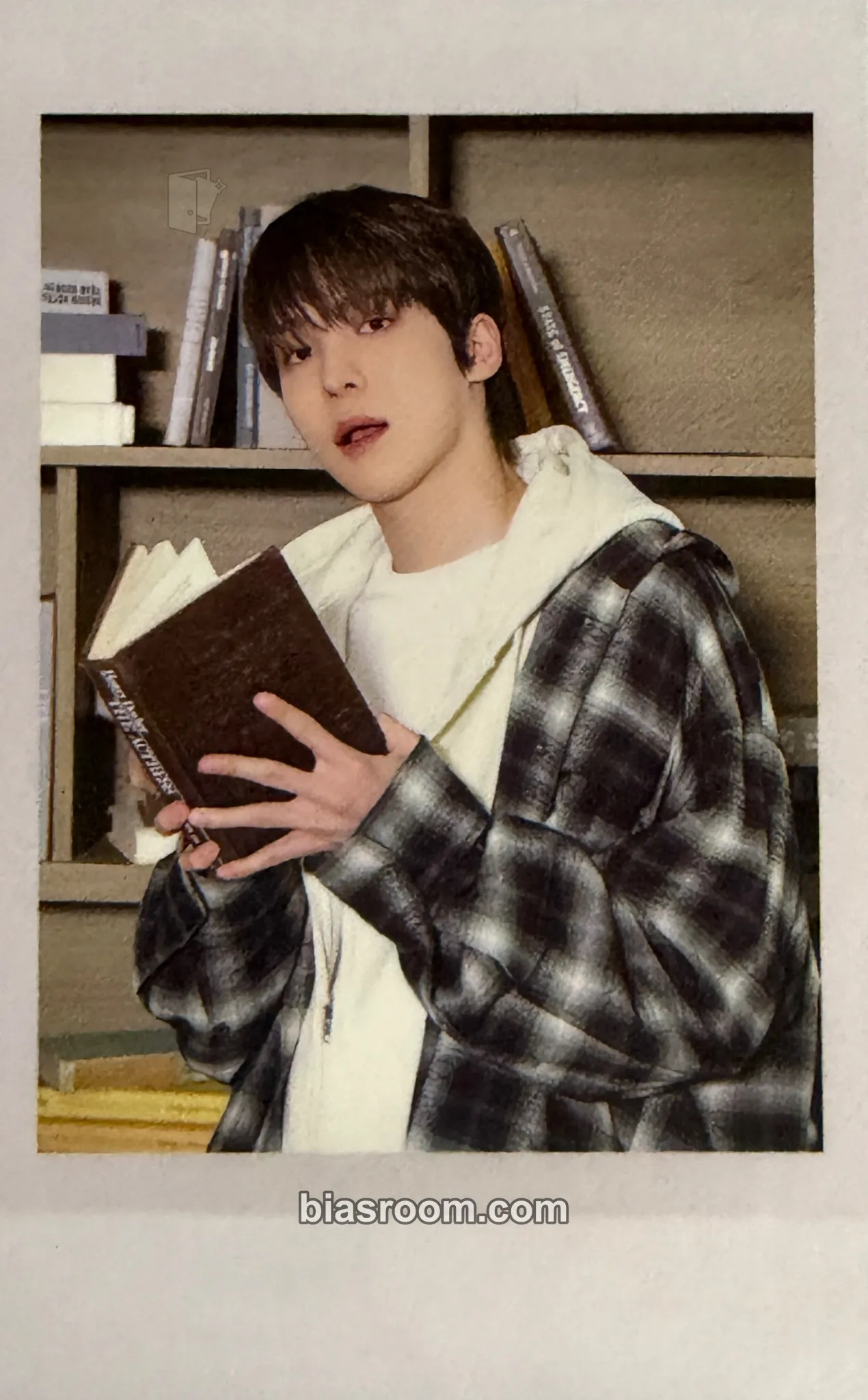 Yunho 2024 Fanmeeting - Atiny's Voyage: From A to Z Photocard - ATEEZ - ATEEZ K-pop photocard