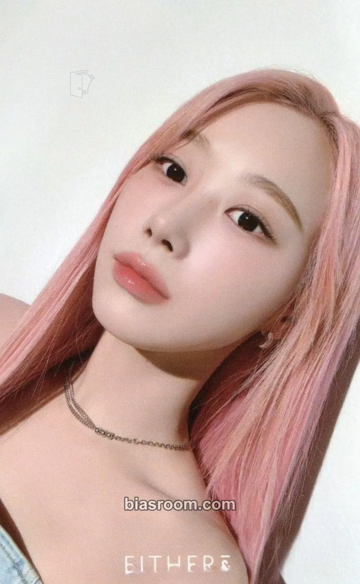 Giselle Giselle X EITHER& Photocard - aespa - aespa K-pop photocard