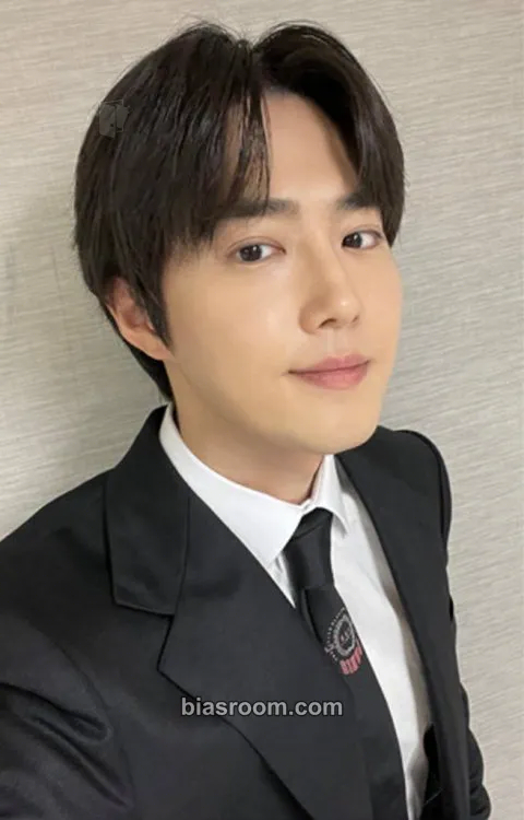 Suho SMTown Live 2022: SMCU Express Photocard - EXO - EXO K-pop photocard