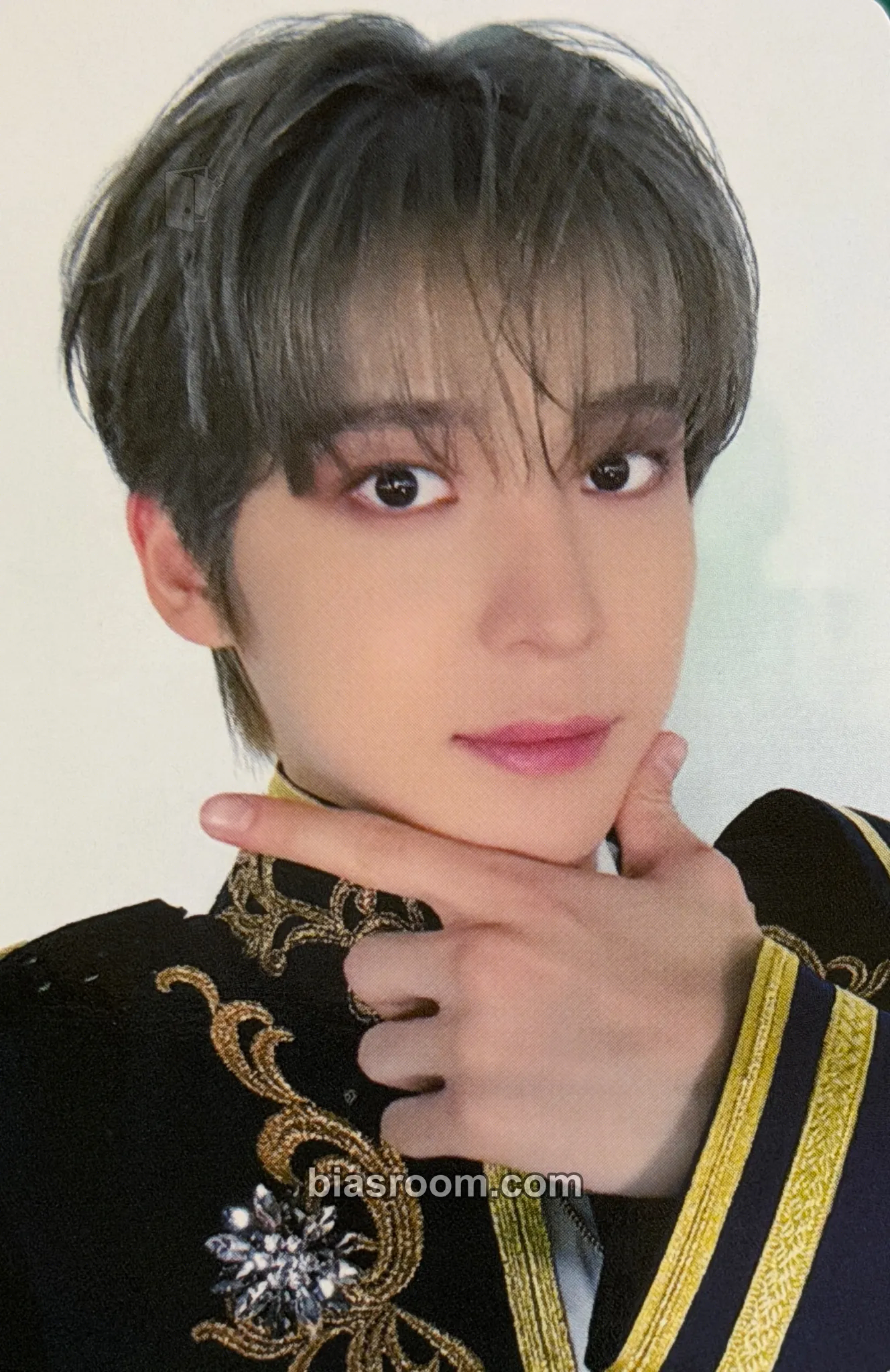 Yunho Destiny's Memories Exhibition Photocard - ATEEZ - ATEEZ K-pop photocard
