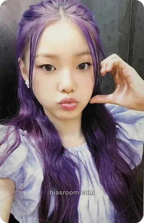 Boeun CLASS IS OVER Photocard - CLASSy - CLASSy K-pop photocard