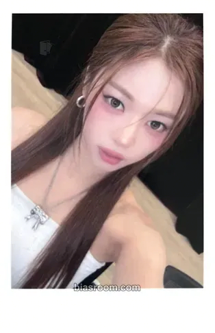 Dahyun Assemble25 Photocard - tripleS - tripleS K-pop photocard