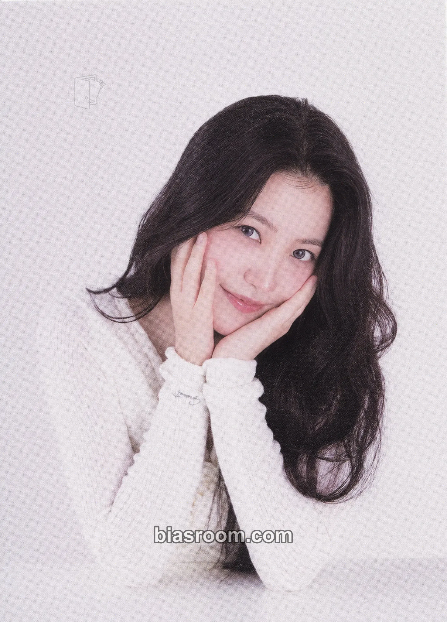 Yeri Official Fanclub Photocard - Red Velvet - Red Velvet K-pop photocard
