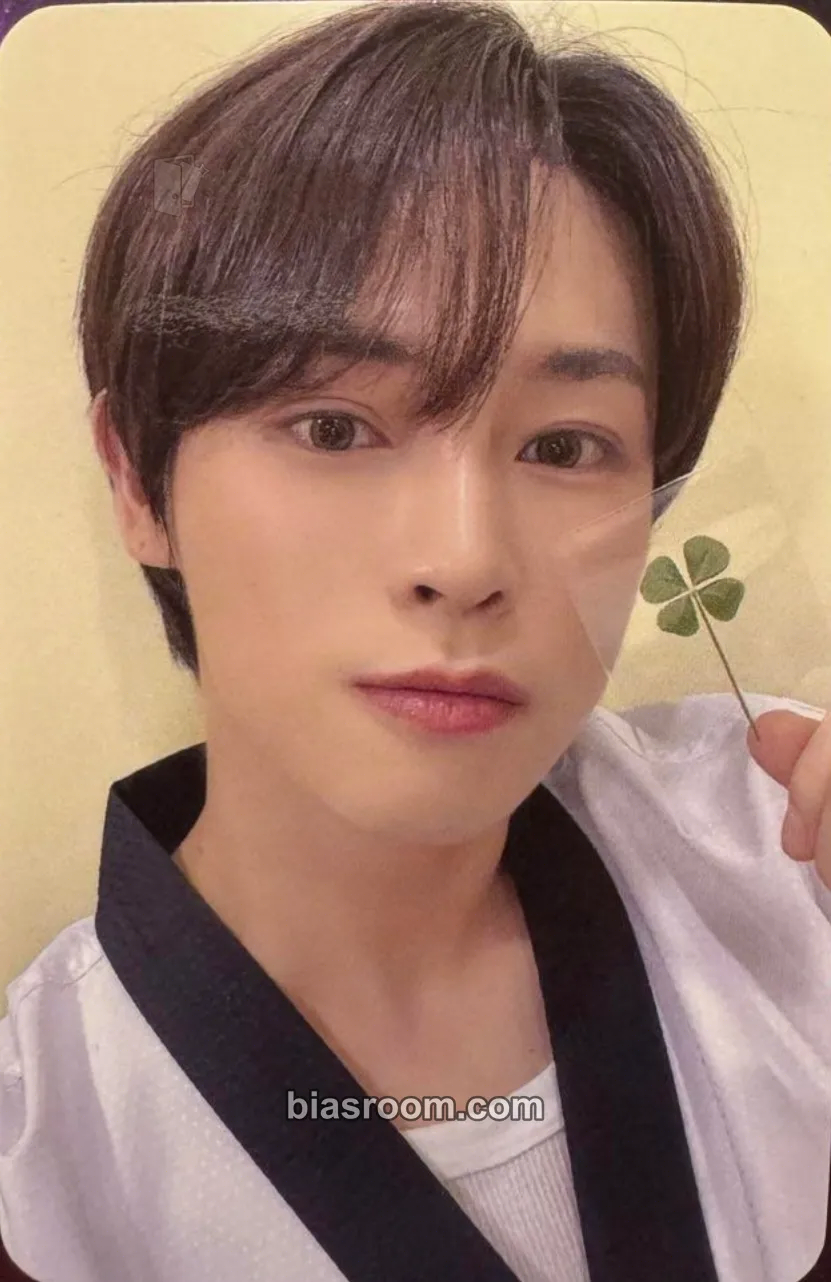 Karam Expecting Tomorrow Photocard - Asc2nt - Asc2nt K-pop photocard