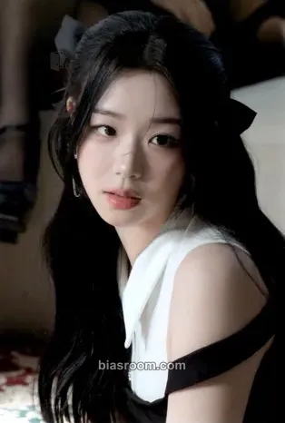 Chaeyeon Assemble25 Photocard - tripleS - tripleS K-pop photocard