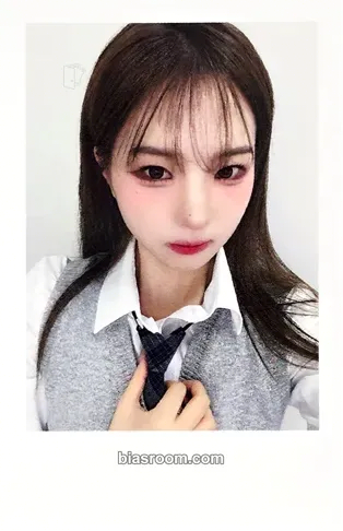 Hayeon Assemble25 Photocard - tripleS - tripleS K-pop photocard