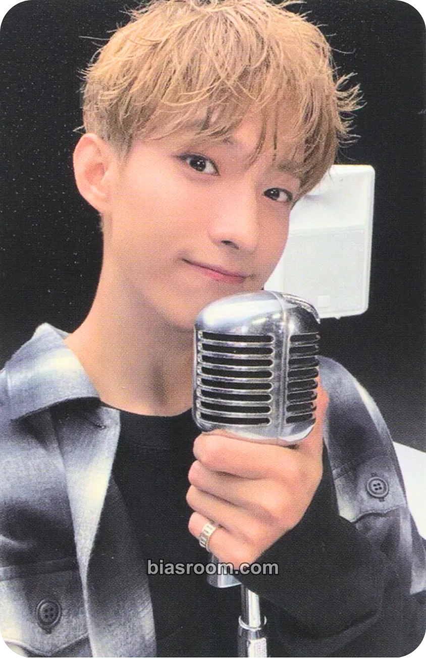 DK Attacca Photocard - SEVENTEEN - SEVENTEEN K-pop photocard