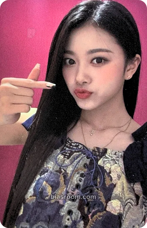 Jimin Day and Night Photocard - CLASSy - CLASSy K-pop photocard