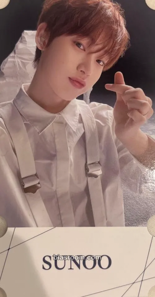 Sunoo Enhypen Cafe 2023 Photocard - ENHYPEN - ENHYPEN K-pop photocard