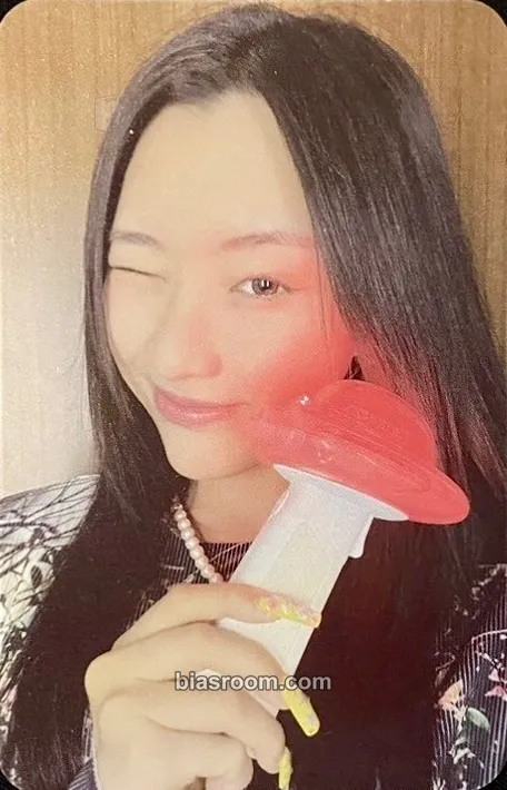 MAYA XG Official Light Stick Ver. 1 Photocard - XG - XG K-pop photocard