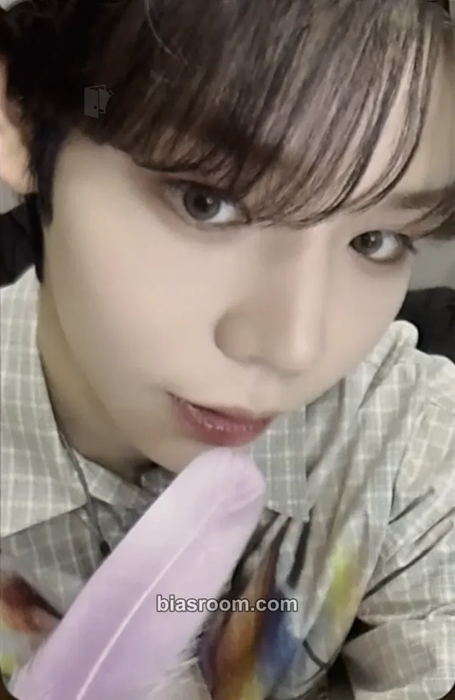 V01D - Juyeon - 01 Album everline video call (fancall) round 6