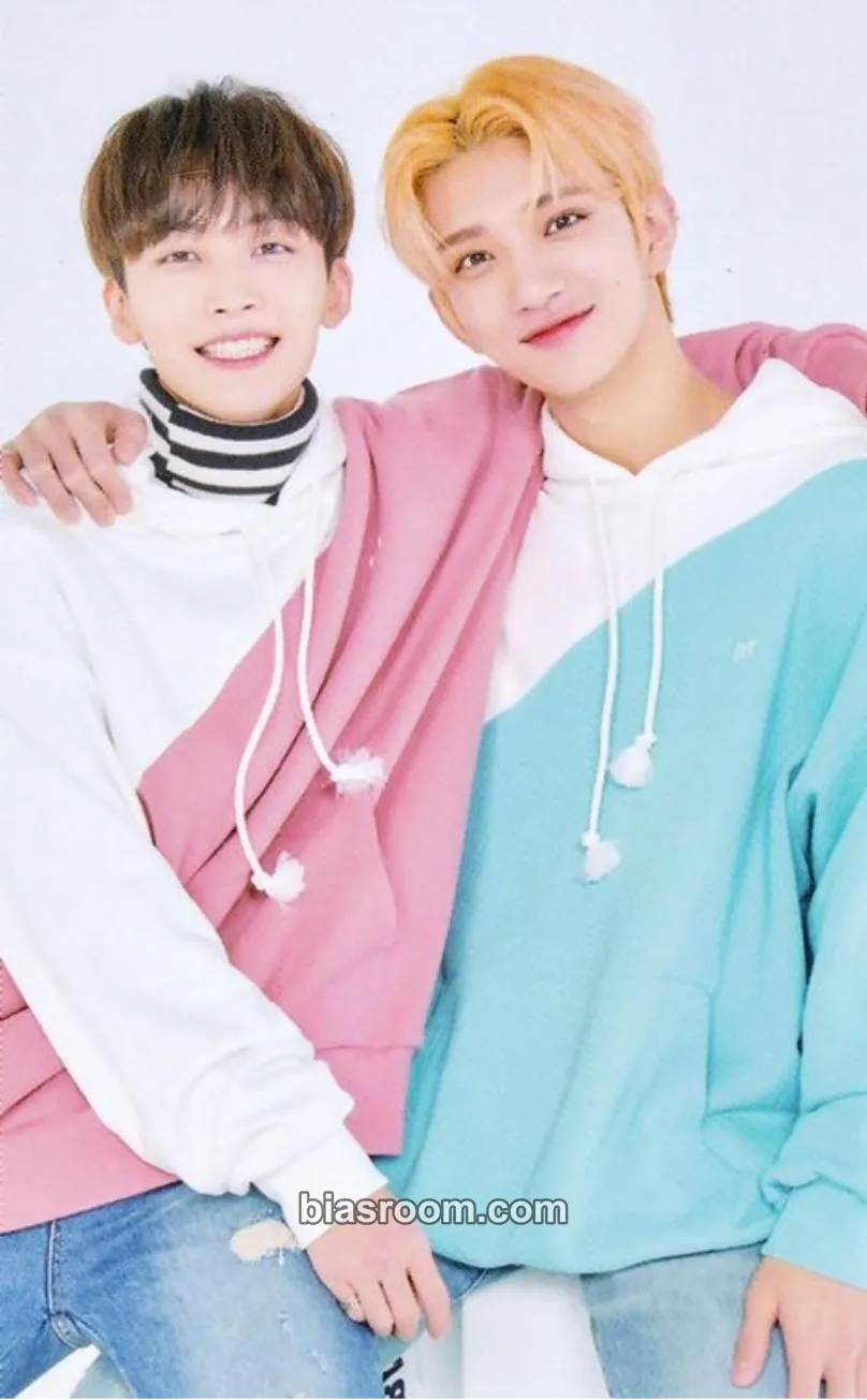 2020 4TH SVT IN CARAT LAND Photocard - SEVENTEEN - SEVENTEEN K-pop photocard