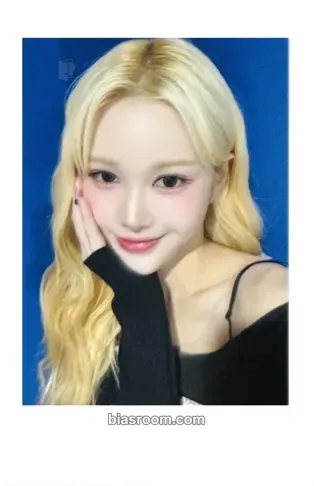 Mayu Assemble25 Photocard - tripleS - tripleS K-pop photocard