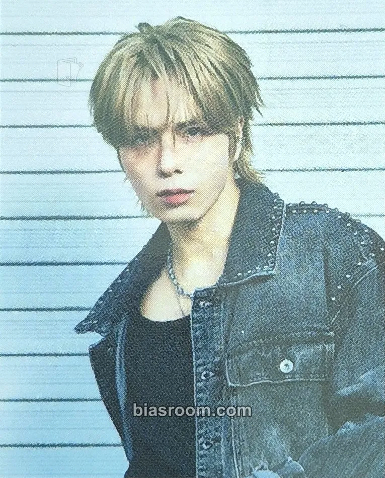 Yejun VERSUS Photocard - E’LAST - E’LAST K-pop photocard
